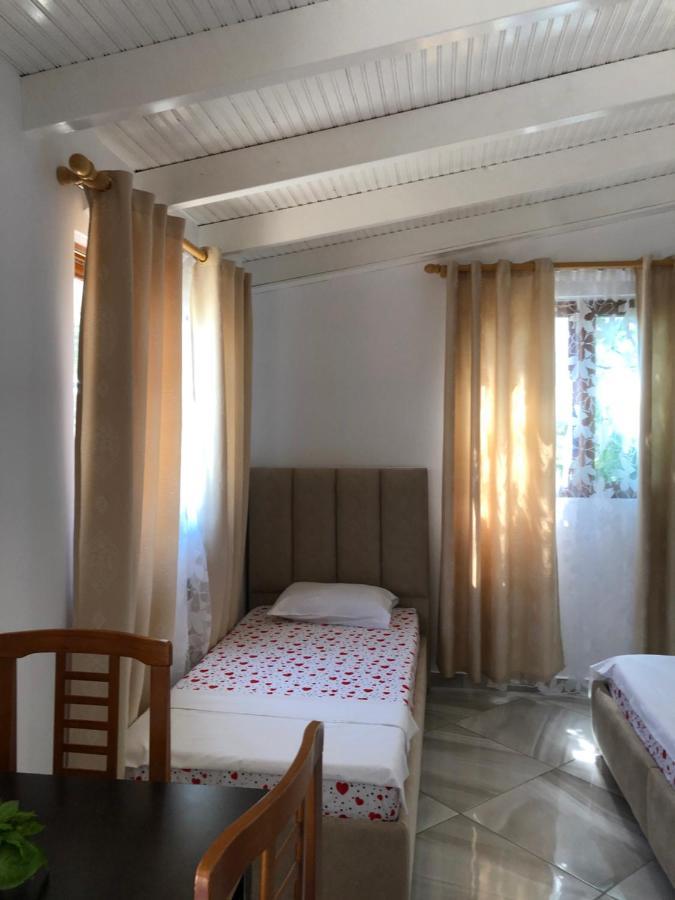Vila Eriseld Ksamil Ngoại thất bức ảnh